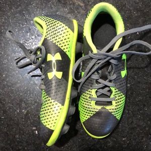 Under Armour CF Force cleats